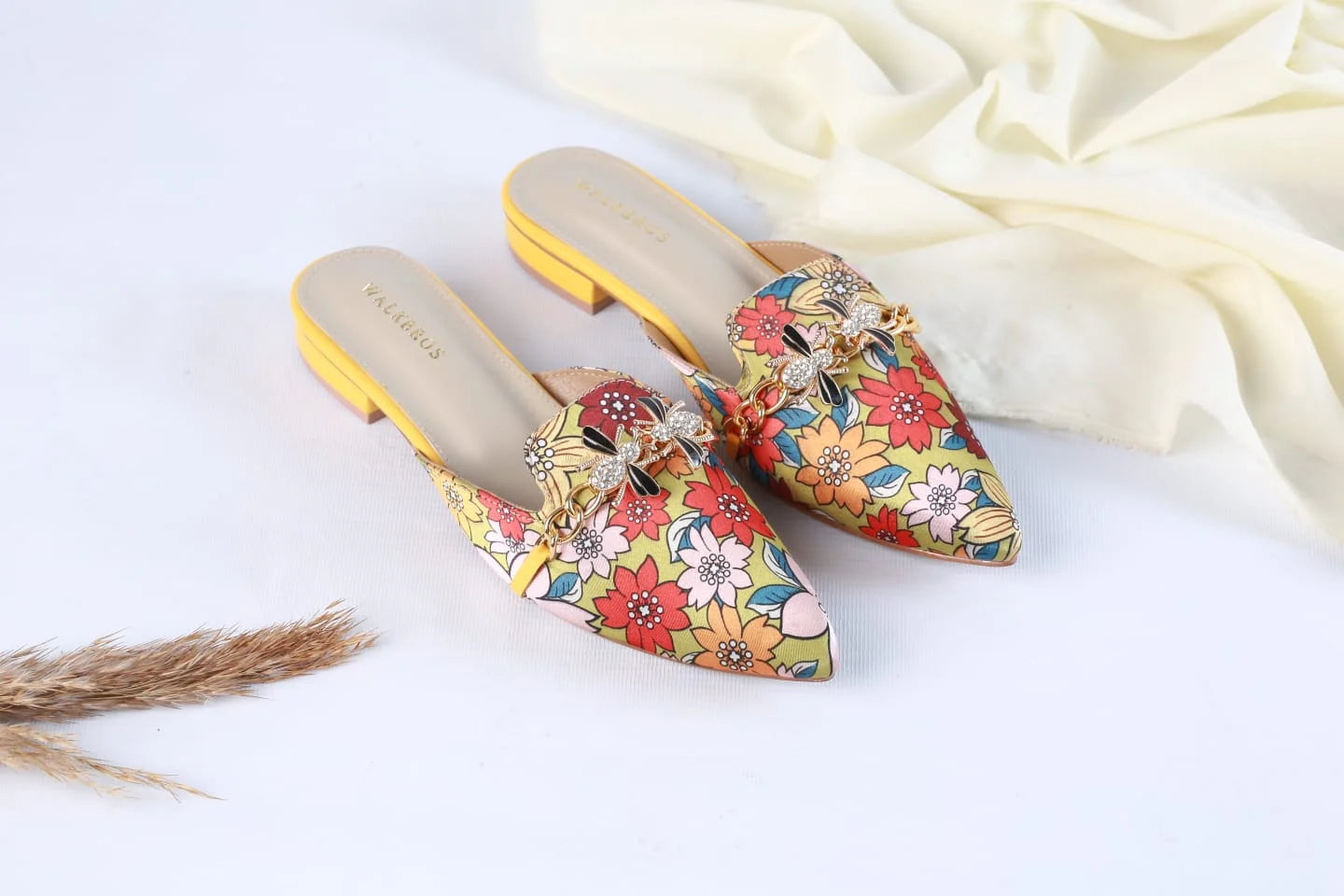 FLORAL MULE POINTED TOE FLATS VINTAGE BEE MULES - YELLOW