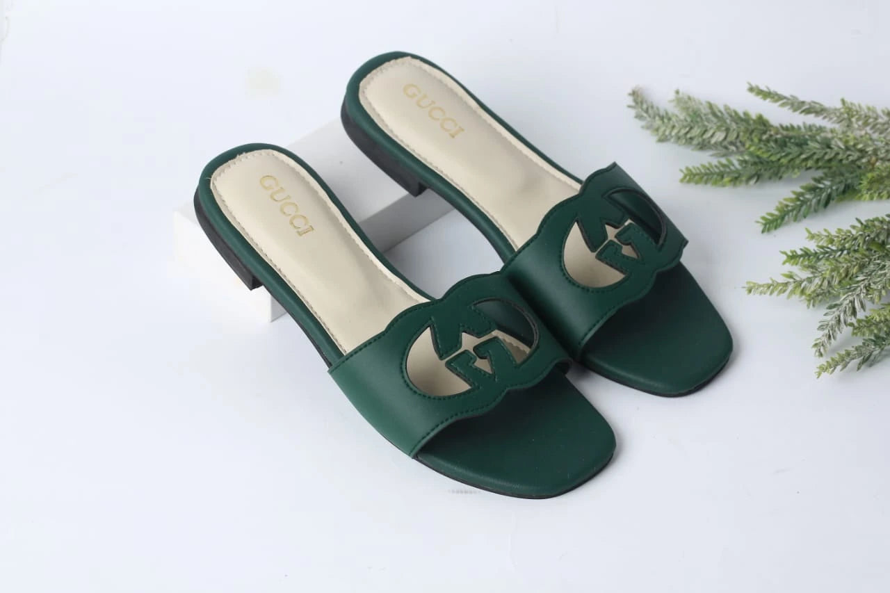 GUCCI CASUAL SLIDES