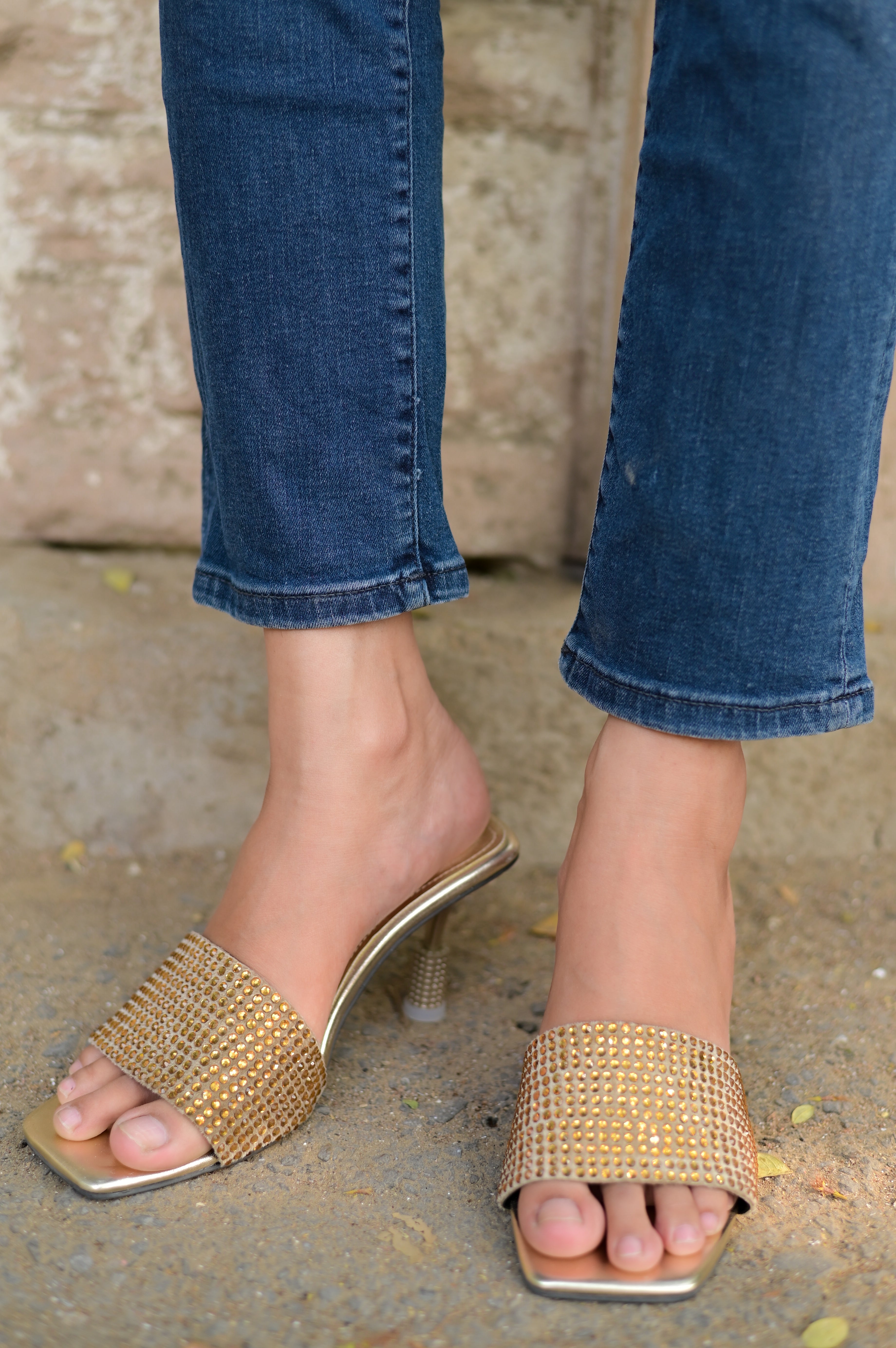 YSL-STONE FANCY HEEL-GOLDEN