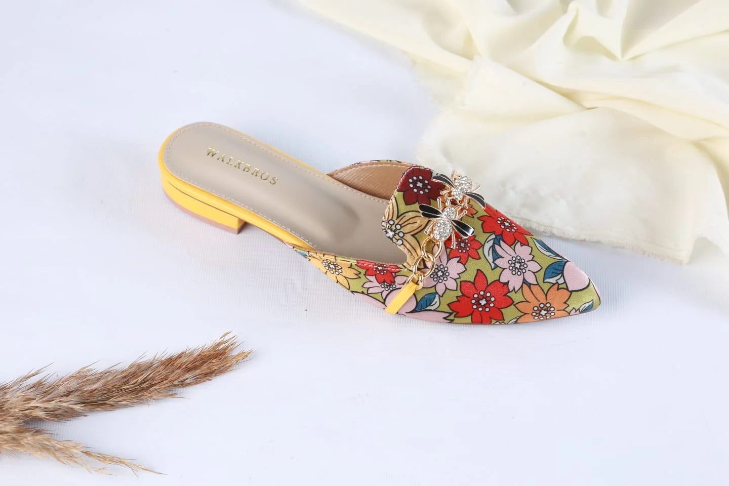 FLORAL MULE POINTED TOE FLATS VINTAGE BEE MULES - YELLOW