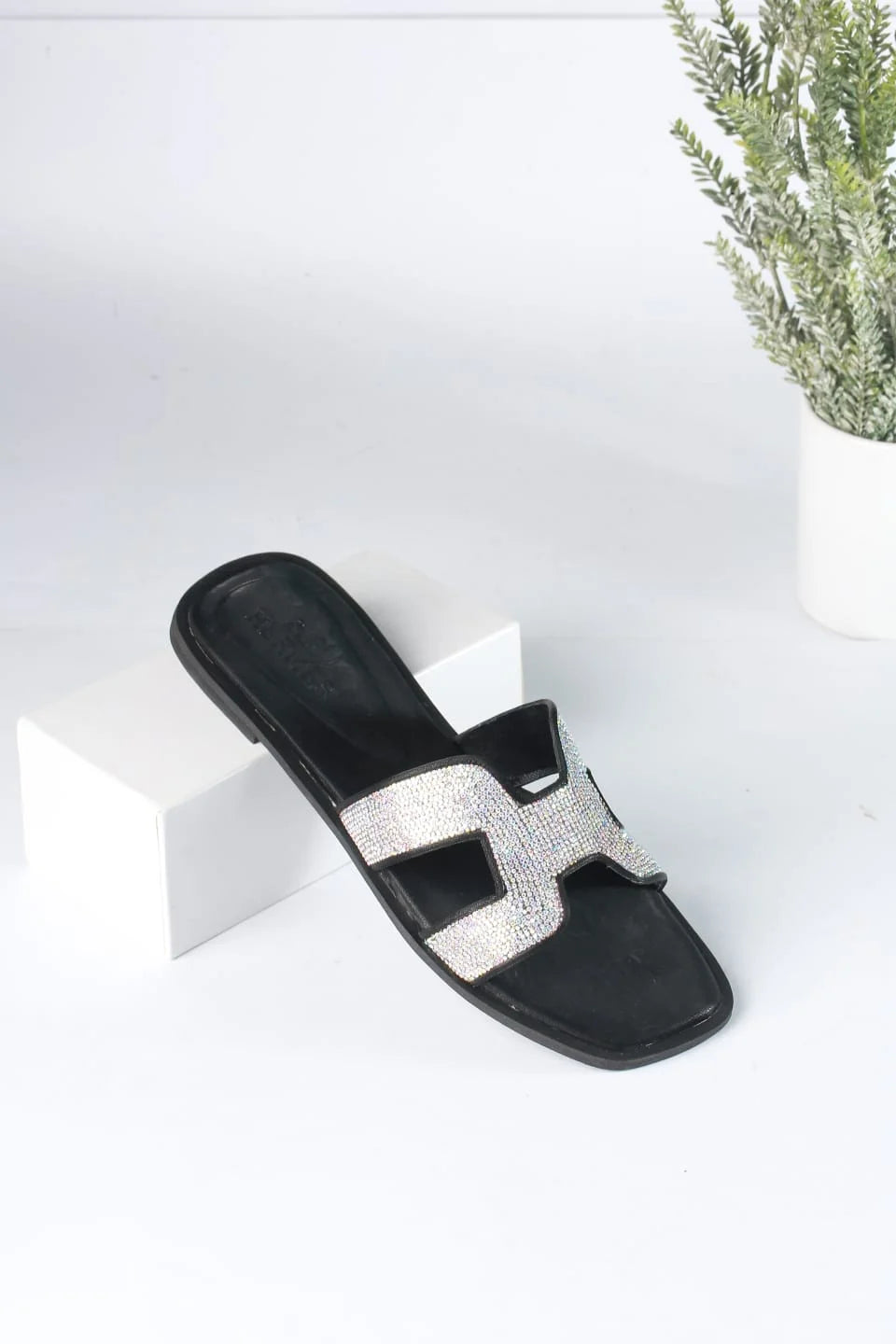 HERMES FANCY STYLISH SLIPPERS