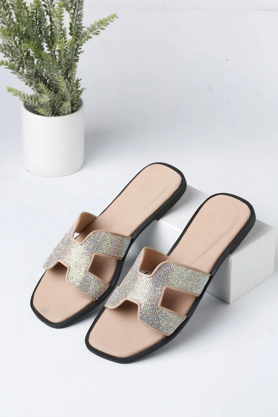HERMES FANCY STYLISH SLIPPERS