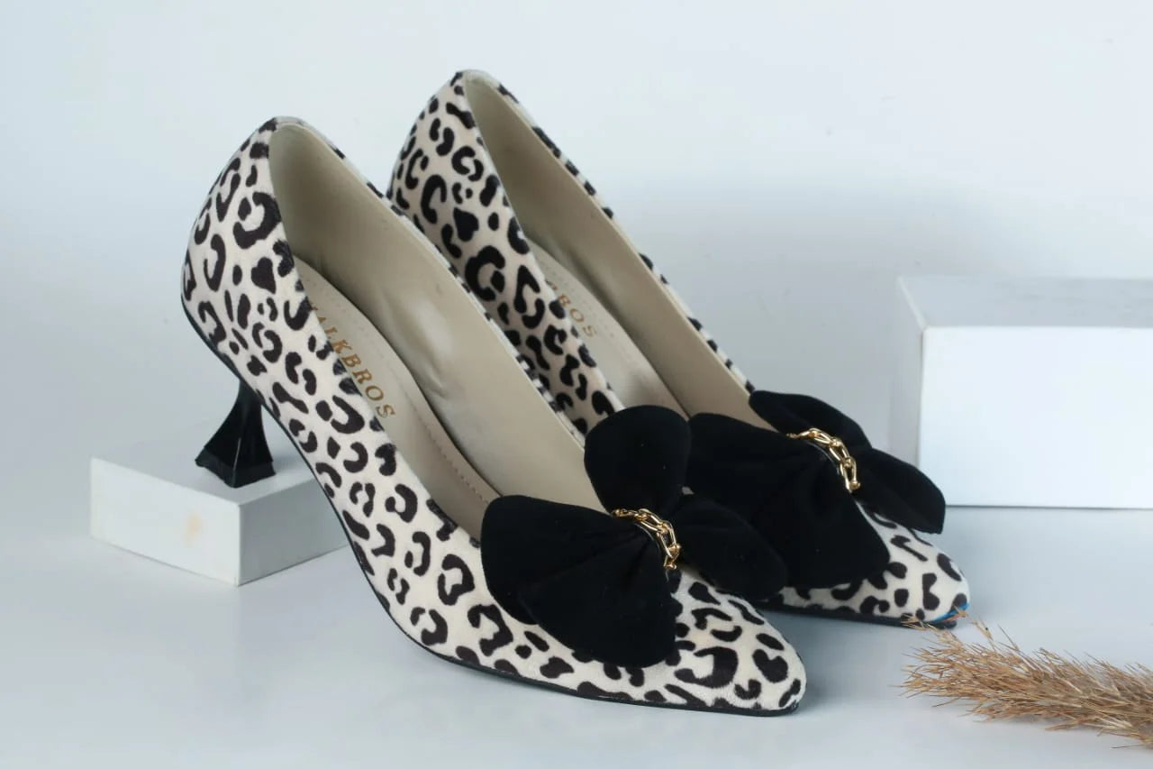 WALKBROS WOMEN'S KITTEN HEELS POINTED TOE PUMPS - LEOPARD