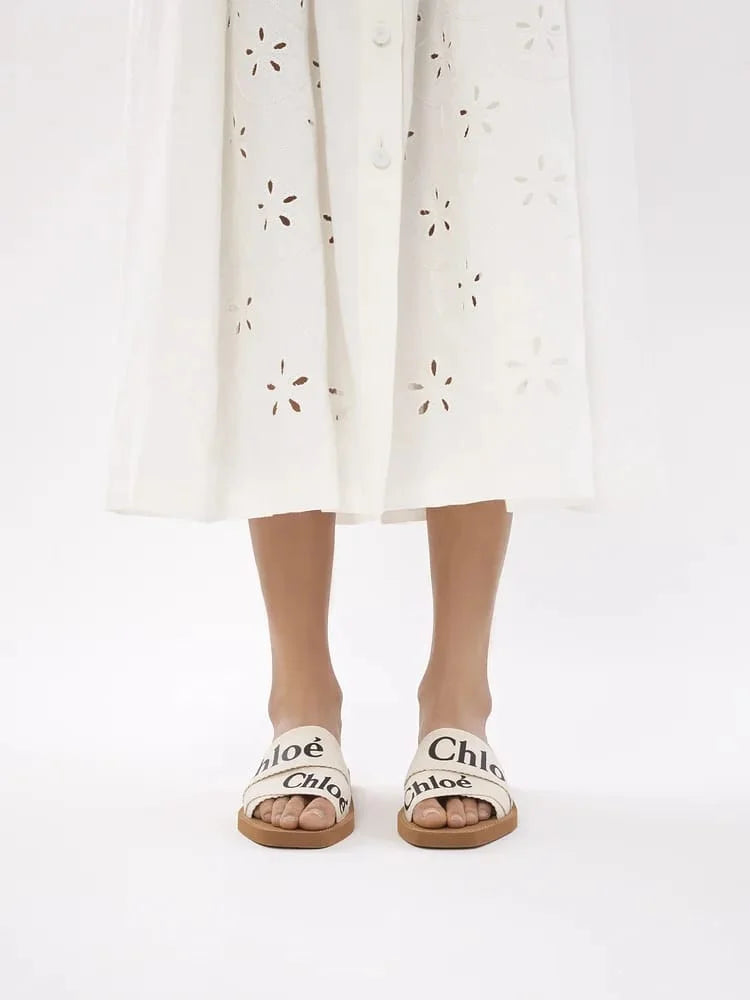 CHLOE WOODY FLAT MULE - BEIGE