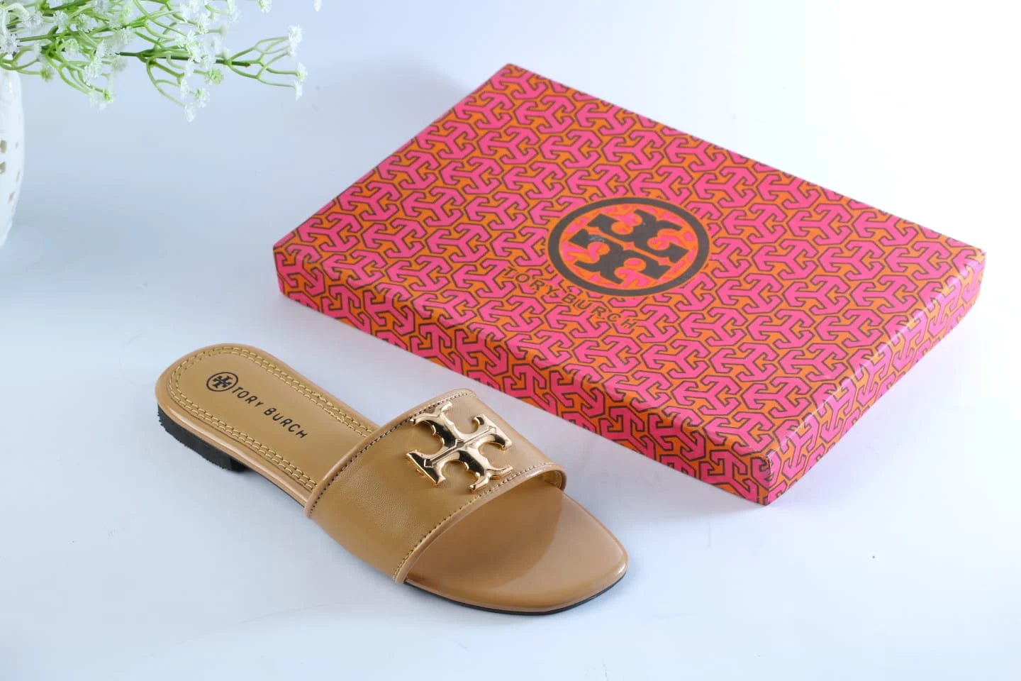 TORY ELEANOR SLIDES - BROWN
