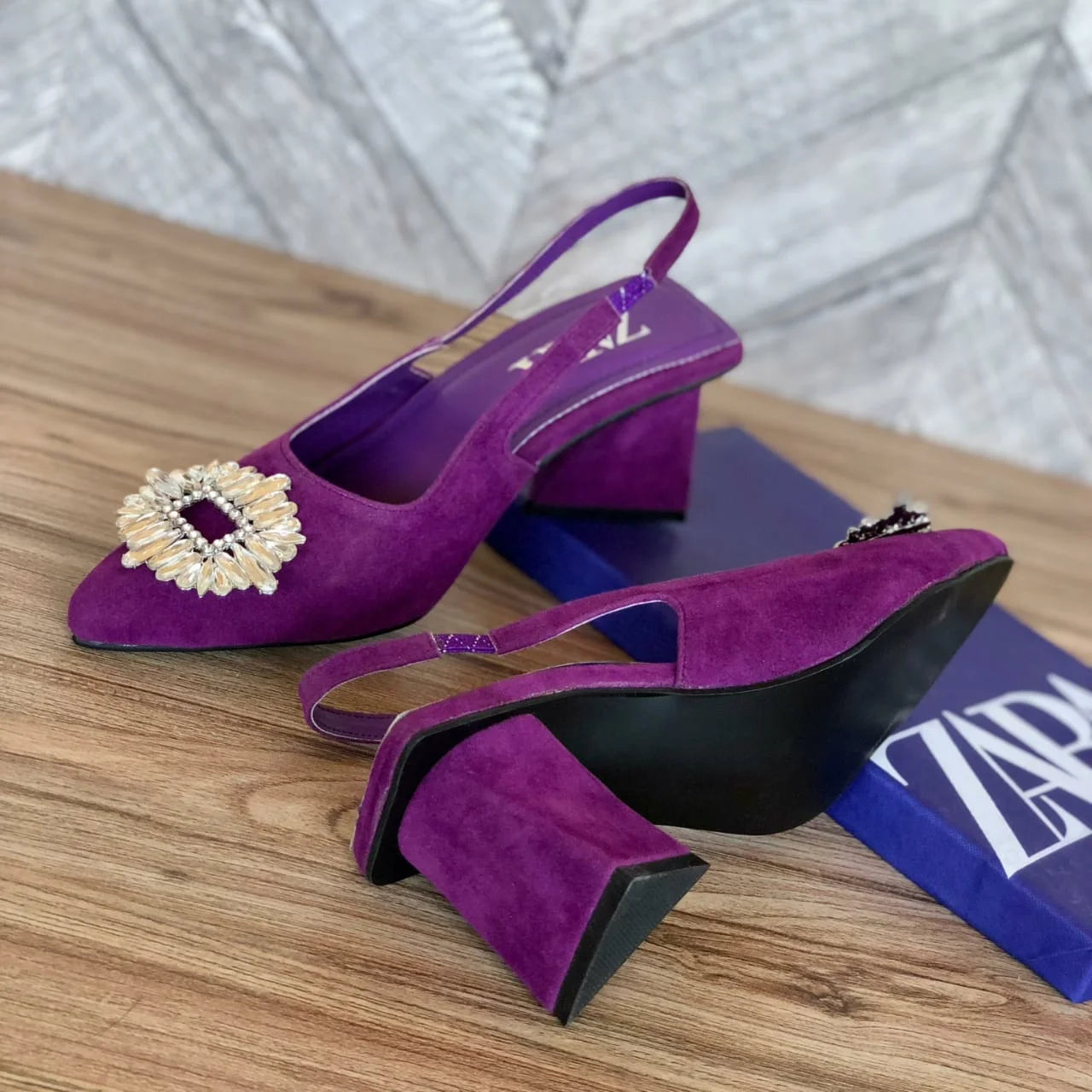 WOMEN'S POINTED TRIANGLE HEELS - PURPLE