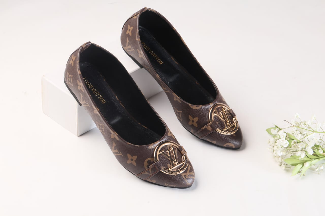 BROWN ALPHA FLAT PUMPS