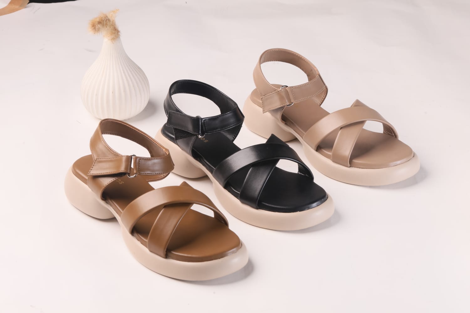 WALKBROS MEDICATED WEDGES SANDALS {  2  } - BROWN