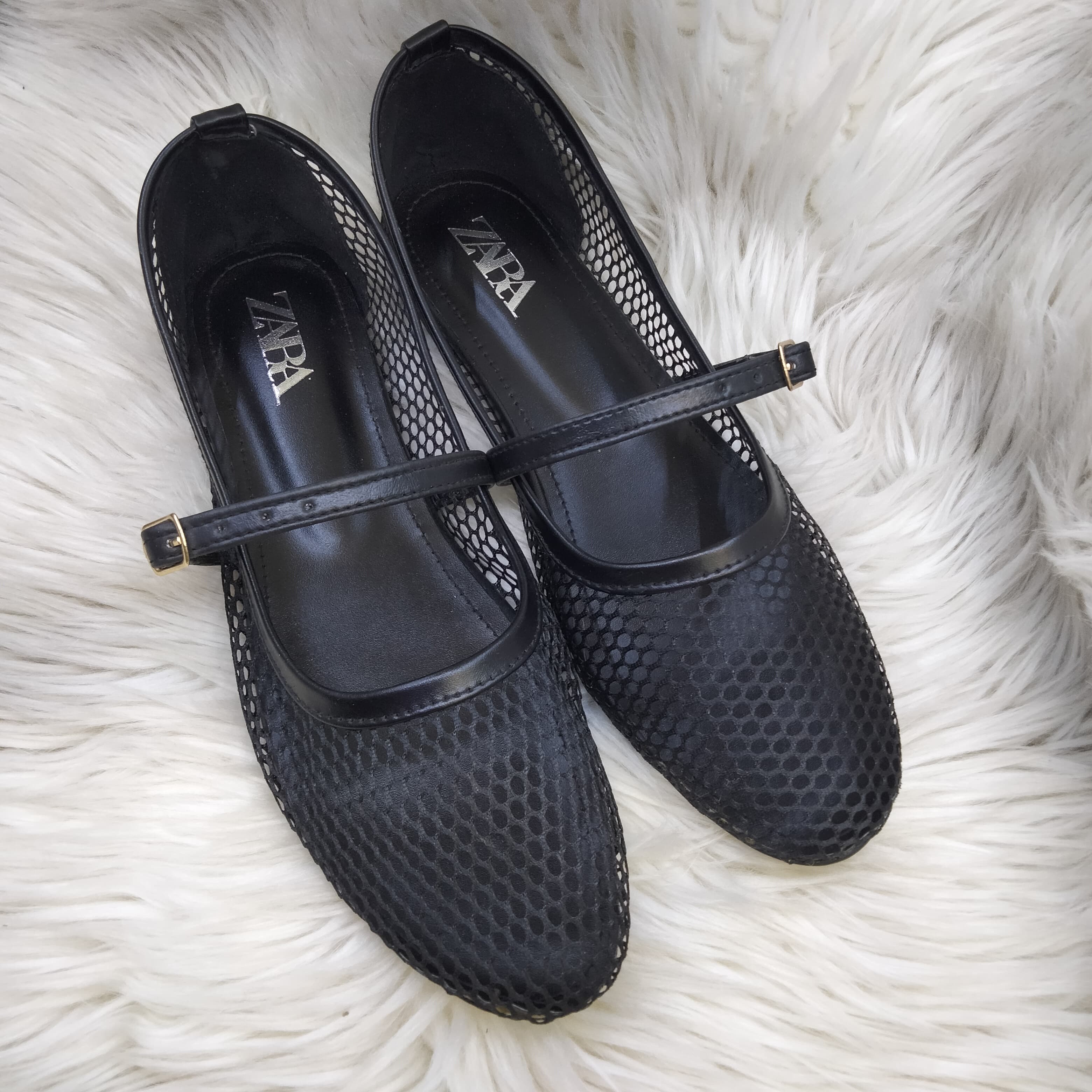 ZARA FISHNET BALLET FLAT PUMPS - BLACK