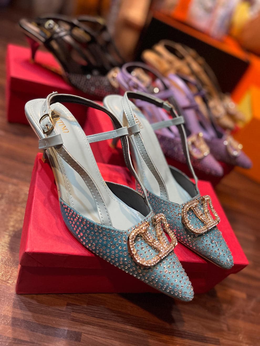 VLOGO SIGNATURE PUMPS - LIGHT BLUE