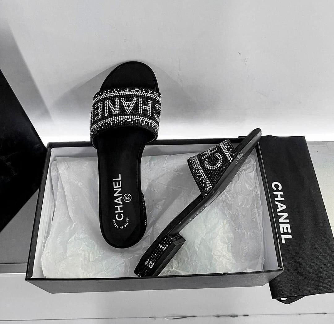CHANEL STONE SLIDES BLACK & WHITE
