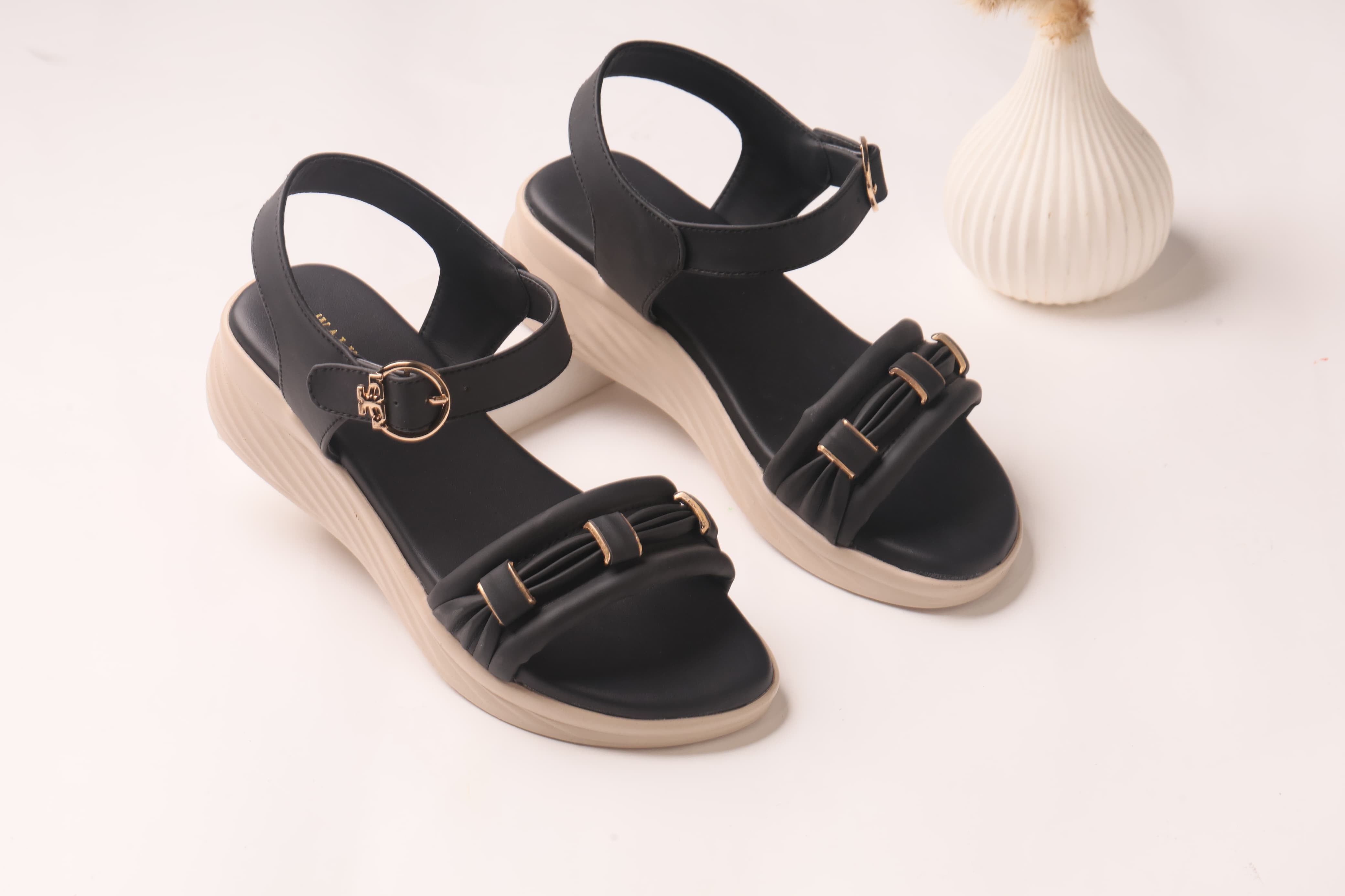 WALKBROS MEDICATED WEDGES SANDALS {  1  } - BLACK