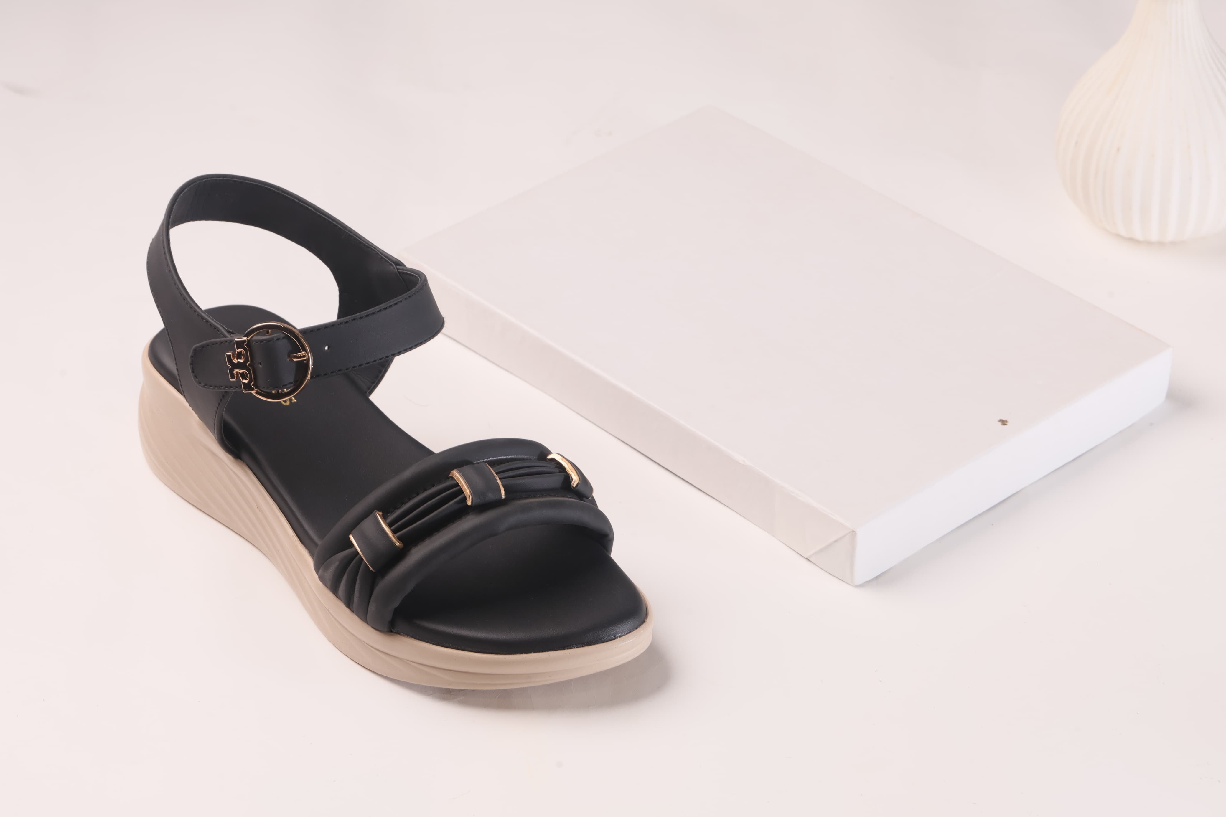WALKBROS MEDICATED WEDGES SANDALS {  1  } - BLACK