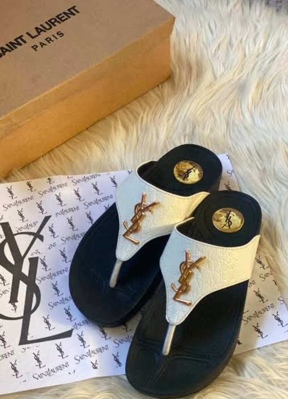 YSL CROCODILE FLIPFLOP