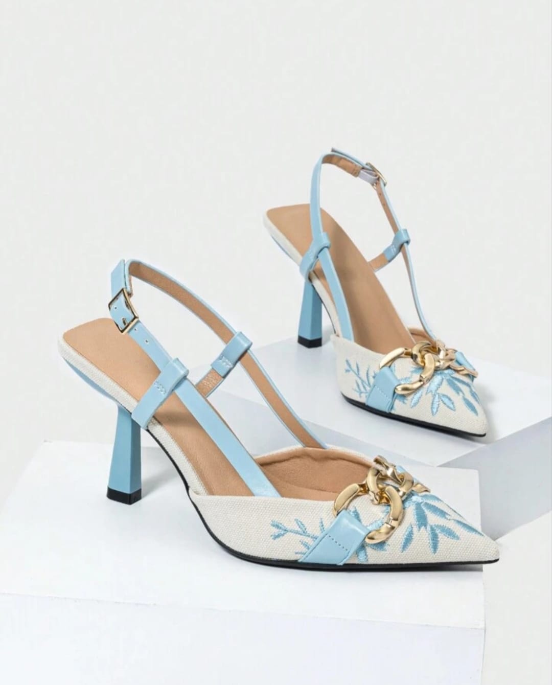 ZARA LIGHT BLUE  Floral Embroidered Chain Slingback Heels