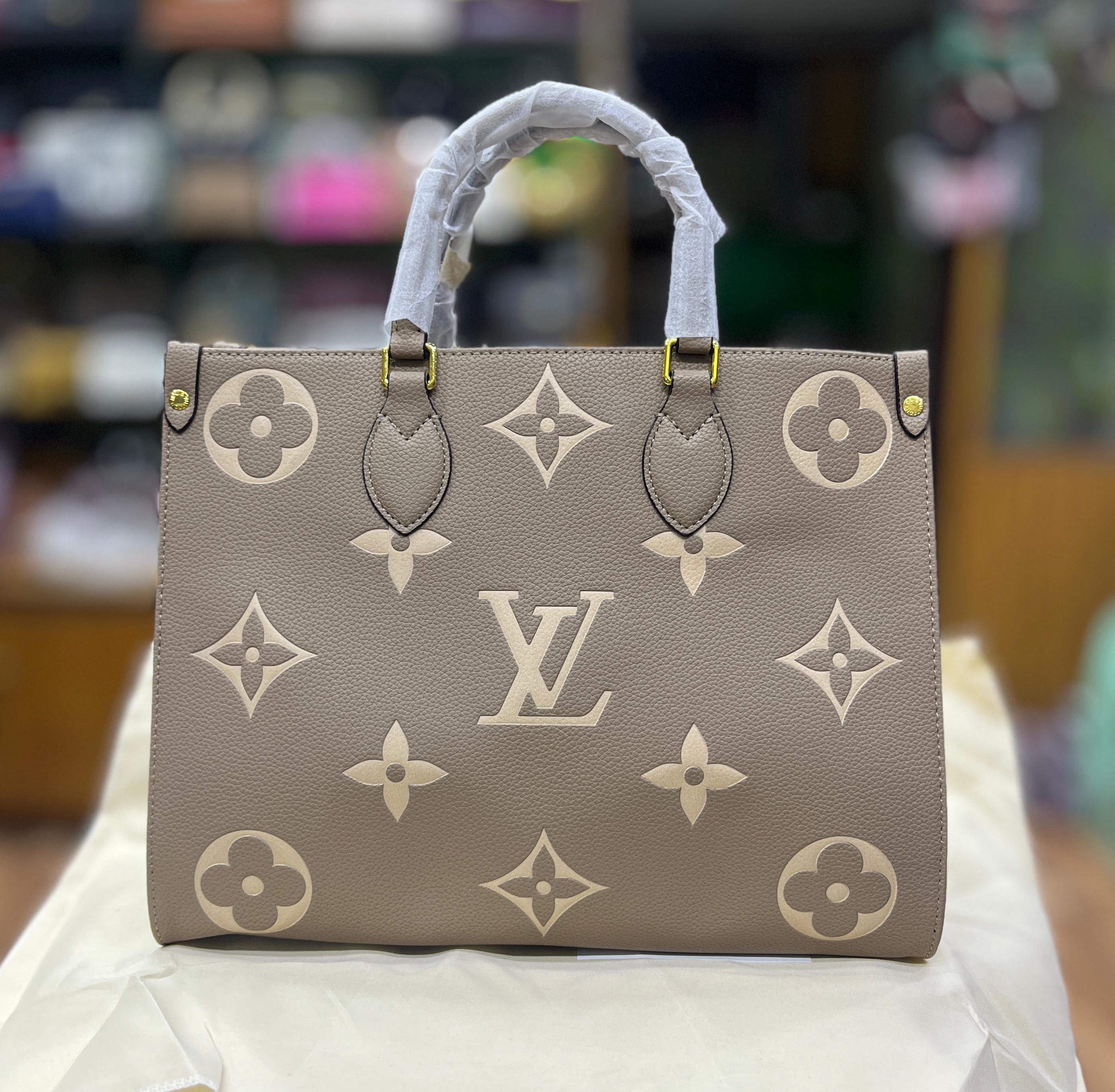 Louis Vuitton OnTheGo MM - BLACK & BEIGE