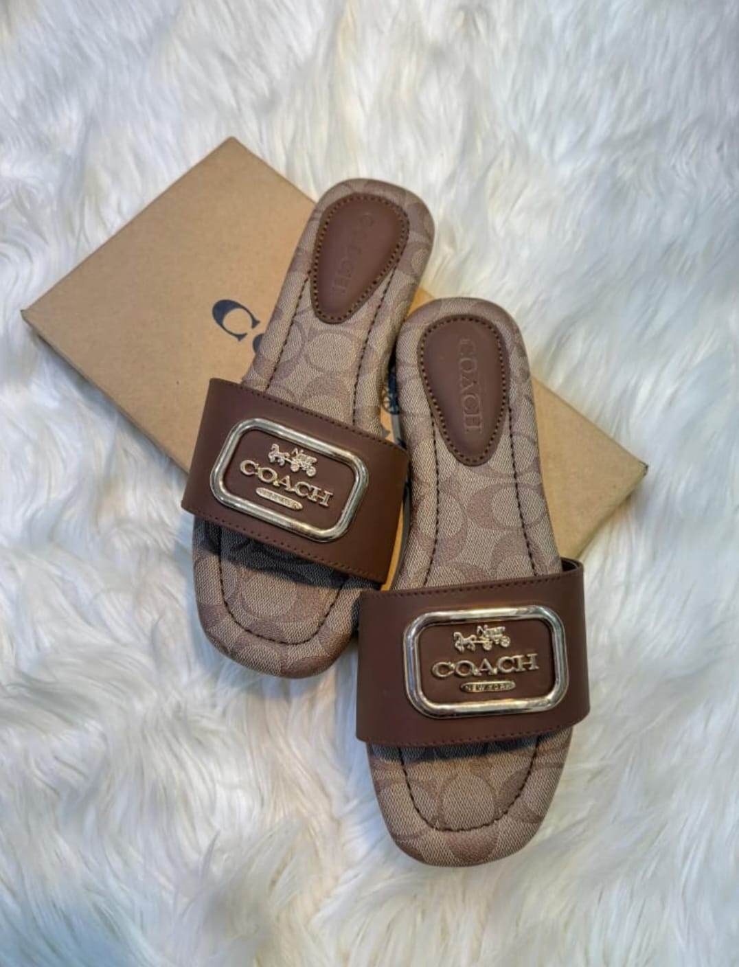 Coach soft Leather slipper = BROWN